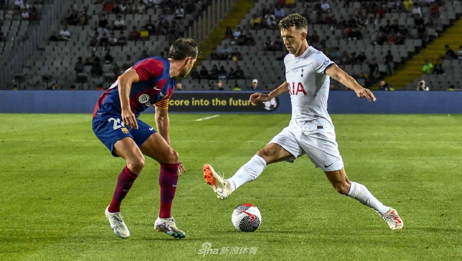 反复上演 反复上演