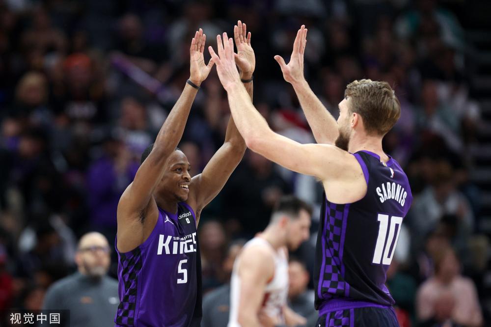 也反映出他 也反映出他