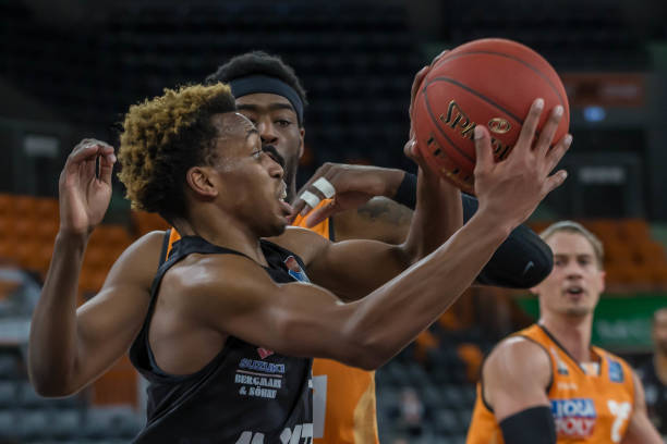 他们希望通 他们希望通